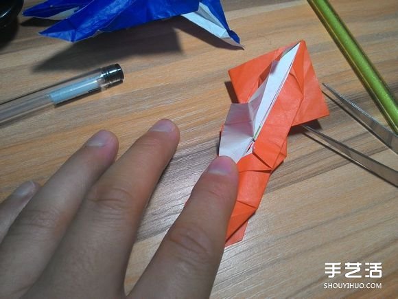 怎么折蜘蛛侠图解教程 复杂蜘蛛侠的折法步骤(图52) 怎么折蜘蛛侠图解教程 复杂蜘蛛侠的折法步骤(图52)
