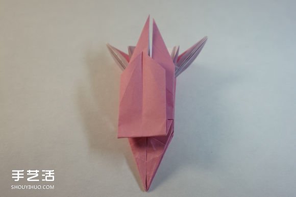 折纸女孩的步骤图解 复杂女生的折法教程(图44) 折纸女孩的步骤图解 复杂女生的折法教程(图44)
