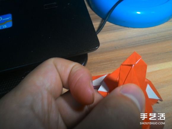 怎么折蜘蛛侠图解教程 复杂蜘蛛侠的折法步骤(图64) 怎么折蜘蛛侠图解教程 复杂蜘蛛侠的折法步骤(图64)
