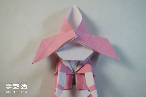 折纸女孩的步骤图解 复杂女生的折法教程(图57) 折纸女孩的步骤图解 复杂女生的折法教程(图57)