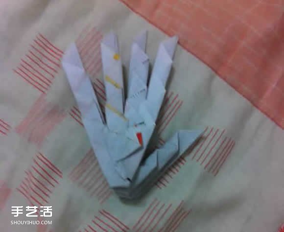骷髅手骨的折纸方法图解 万圣节恐怖骷髅手折法(图13) 骷髅手骨的折纸方法图解 万圣节恐怖骷髅手折法(图13)