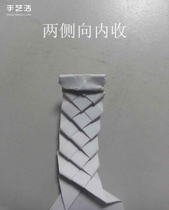 纸武士刀的折法图解 折纸日本刀的方法步骤(图12) 纸武士刀的折法图解 折纸日本刀的方法步骤(图12)