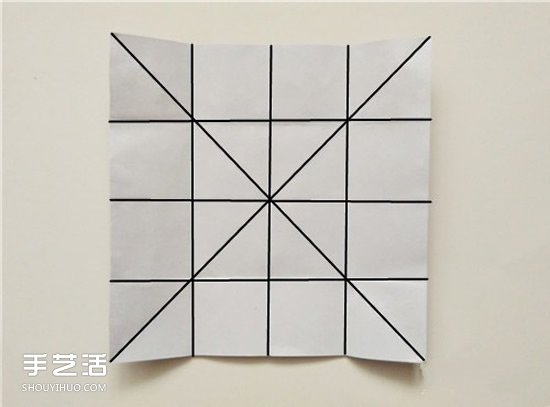 扑克牌黑桃和梅花花色的折纸方法图解(图3) 扑克牌黑桃和梅花花色的折纸方法图解(图3)