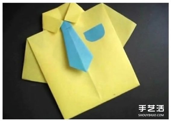配领带的短袖衬衫折纸 短袖衬衫和领带的折法 - 诺云双维造物网