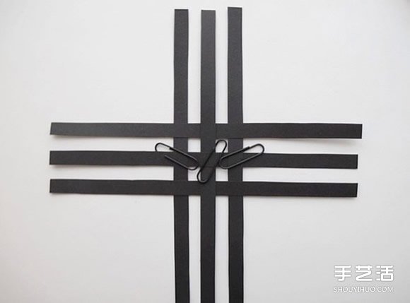 纸条折纸雪花的方法图解 立体雪花的折法步骤(图2) 纸条折纸雪花的方法图解 立体雪花的折法步骤(图2)