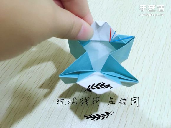 精灵球制作方法教程 手工折精灵球的折法图解(图31) 精灵球制作方法教程 手工折精灵球的折法图解(图31)