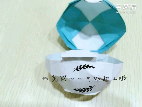 精灵球制作方法教程 手工折精灵球的折法图解(图51) 精灵球制作方法教程 手工折精灵球的折法图解(图51)